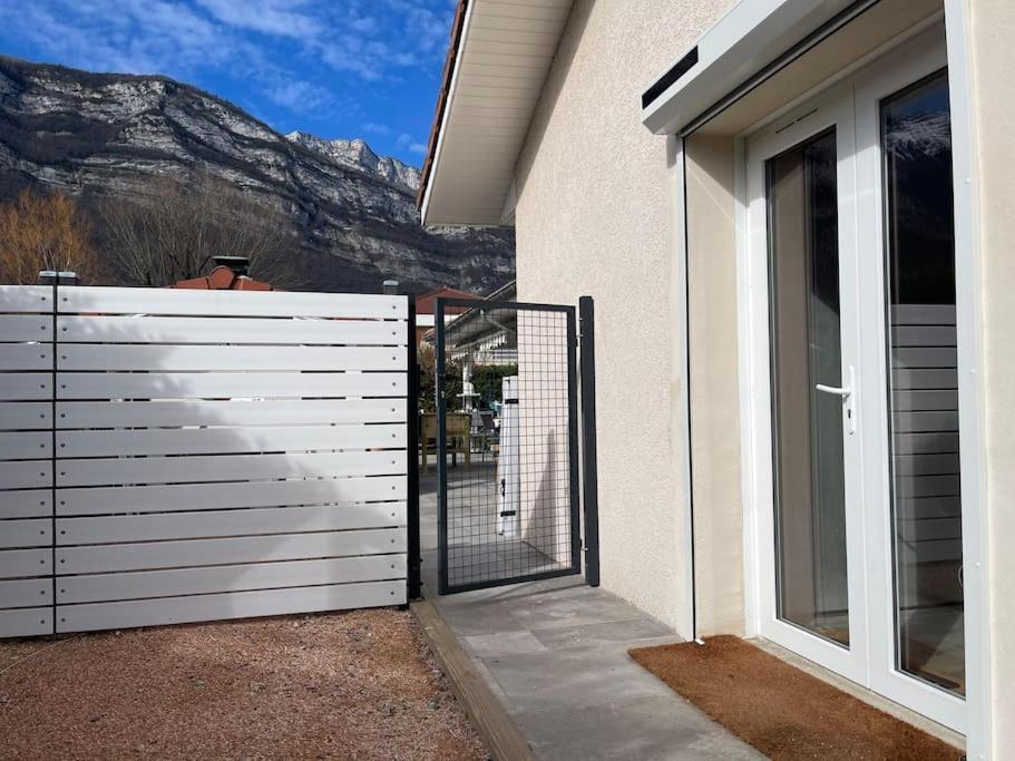 Grenoble Sud Varces Suite Privatisee Au Pied Des Montagnes Exterior photo